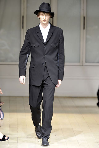 Yohji Yamamoto / - 2009